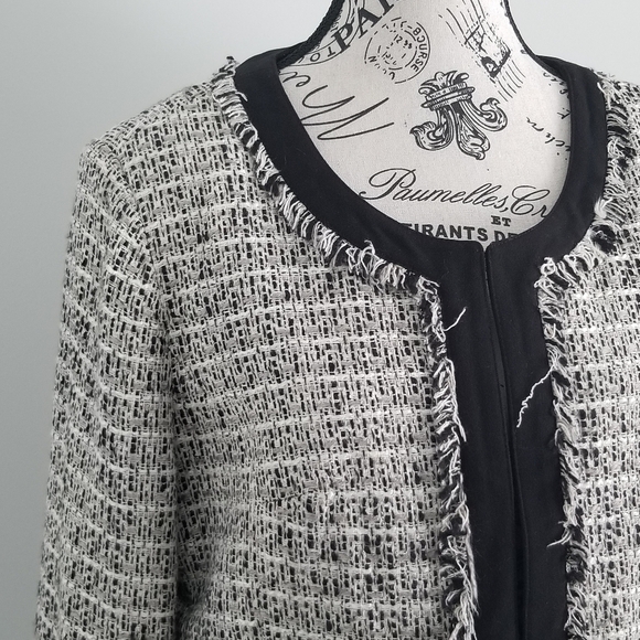 Mario Serrani wool blend black and White blazer - Picture 3 of 6